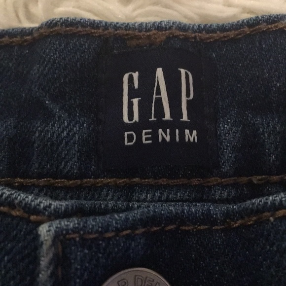 GAP Denim Cuffed Denim Shorts Size 24 Petite - Picture 2 of 10